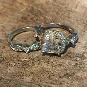 Vintage Style Halo Princess Ring Set
